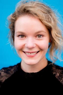 Nela Langenbeck