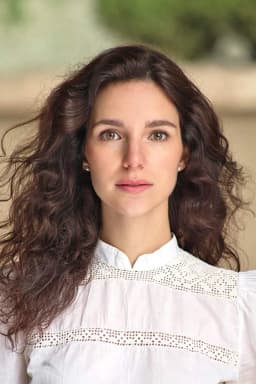 Adult Fernanda del Carpio