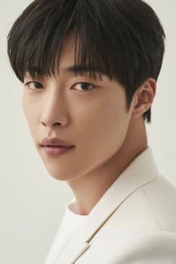 Kim Gun-woo