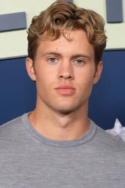 Josh Regis
