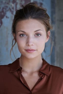 Ella Voss
