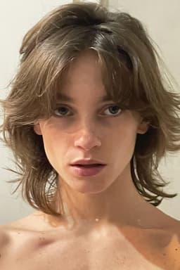 Manuela 'Manu' Araújo