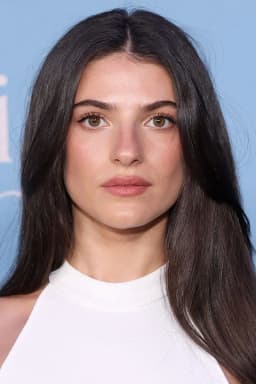 Annie Jacobson